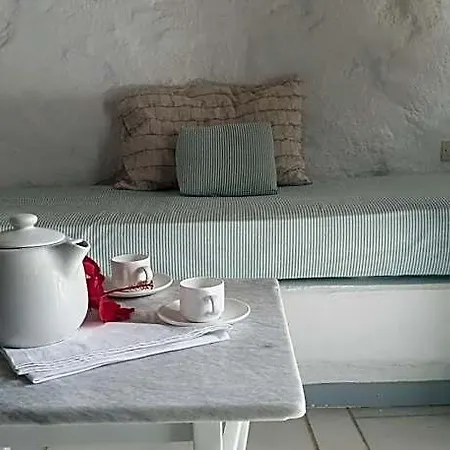 Anezina Village Parikia (Paros)
