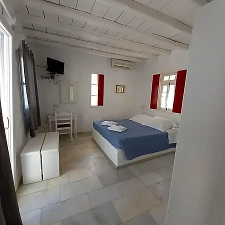 Anezina Village Parikia (Paros)